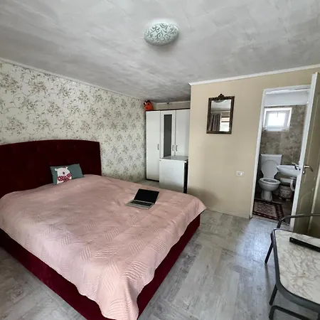 Individuale Cu Baie Proprie In 3*