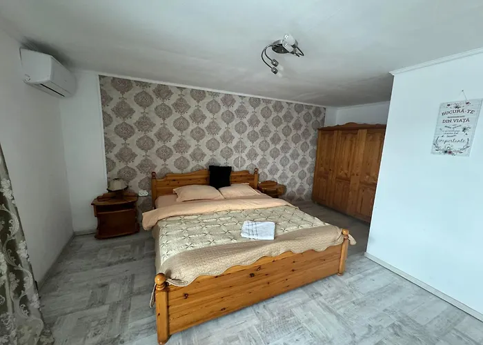 Casa de hóspedes Individuale Cu Baie Proprie In